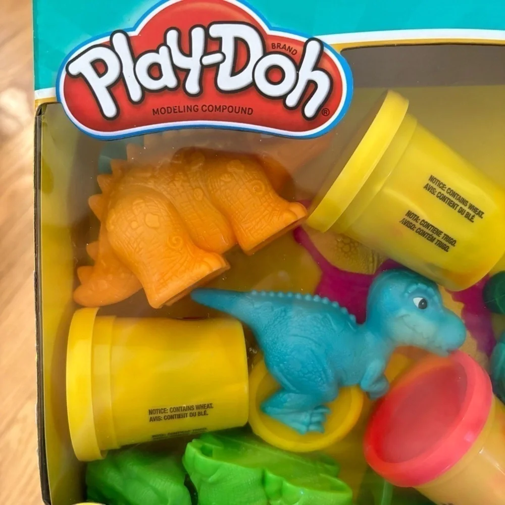 Play-Doh Dino Tools Kit Dinosaur Toys